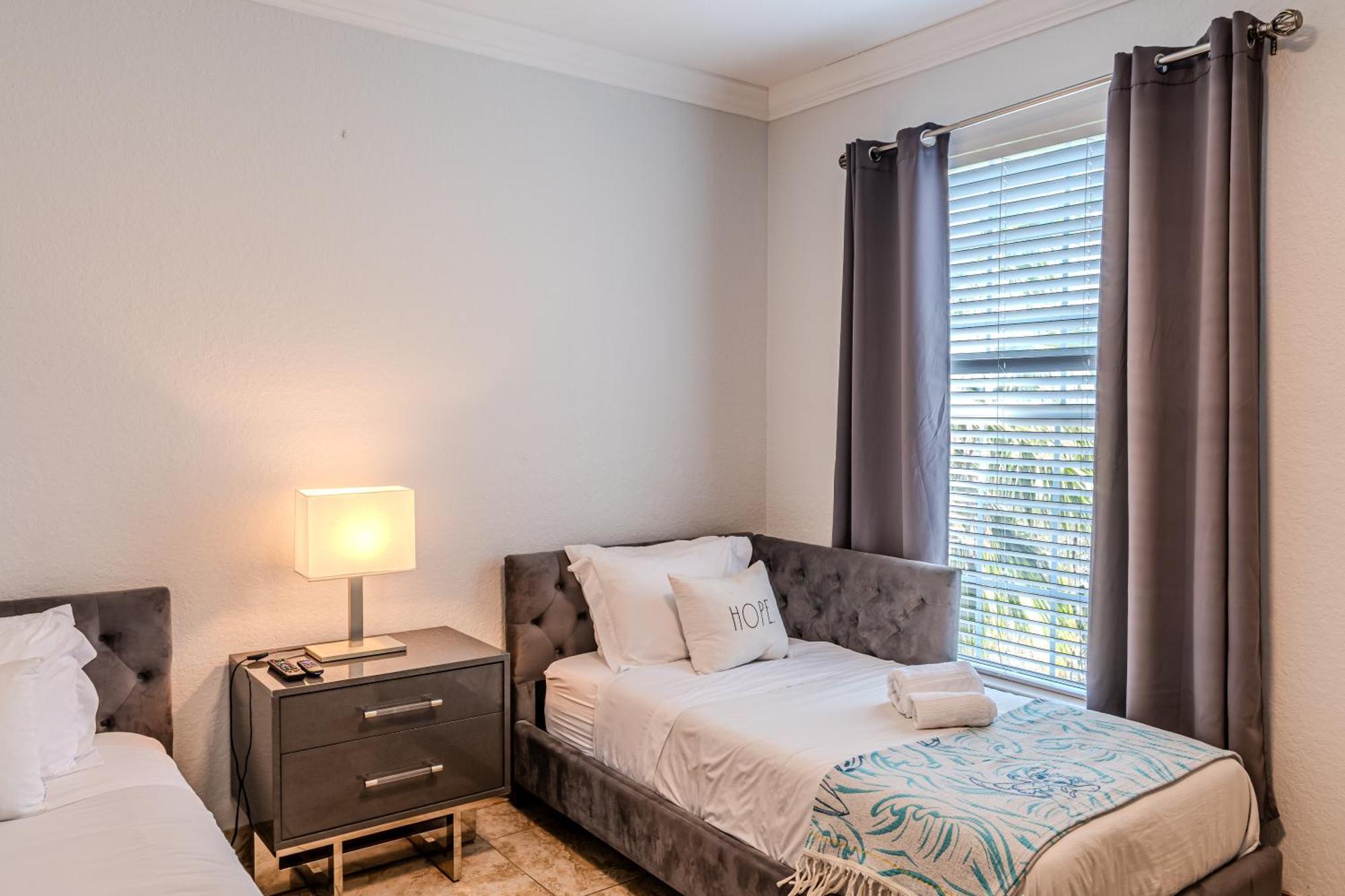 Apartment 3 Bedroom In Tuscana Resort , 15" From Disney Kissimmee Exterior foto